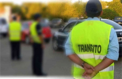 Intentó coimear a un inspector honesto y terminó en la comisaría
