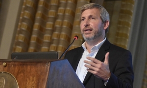 Frigerio, sobre bono de fin de año: “Se están haciendo números”