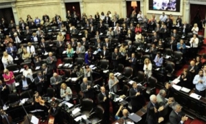 Así votaron los diputados santafesinos el endeudamiento con los Fondos Buitre