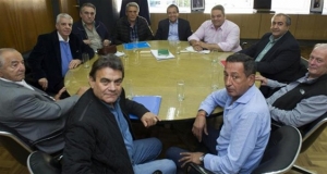 Gobierno logró un “consenso” con la CGT para enviar proyecto de reforma laboral al Congreso