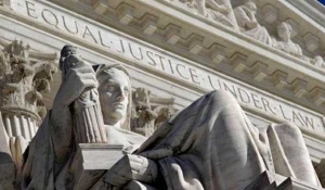 La Corte de Nueva York le dio la razón al BCRA y ordenó a Griesa desestimar demanda de los buitres