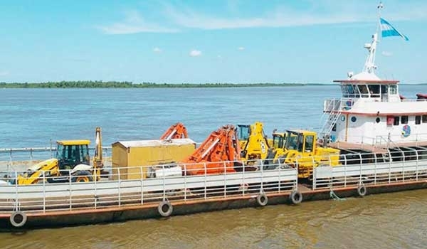 Cordon Industrial: Portuarios lanzaron Buque multipropósito