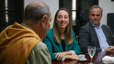 El intendente Adrián Maglia recibió a la presidenta de Aguas Santafesinas