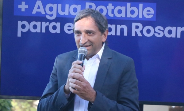Llega el agua potable a Ybarlucea