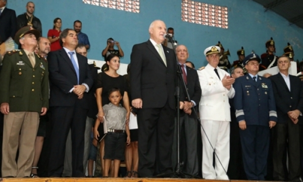 Lifschitz: “Desde Santa Fe vamos a ser protagonistas de la construcción de un nuevo país”