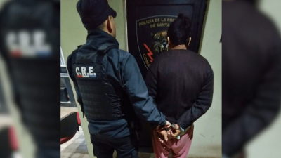 Un hombre apuñaló a su pareja con una faca y fue detenido