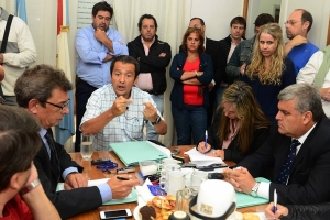 La Comisión de Seguridad Pública recibió al periodista Carlos Del Frade quien amplió su denuncia