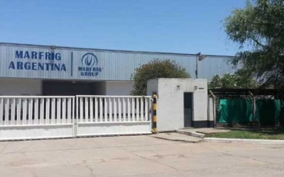 Reabre Frigorifico Hughes con la presencia de Jorge Capitanich