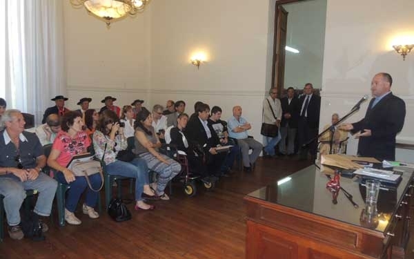 Henn presidió entrega de reconocimientos