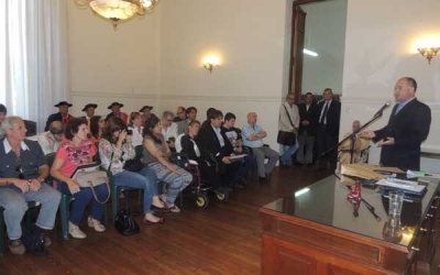 Henn presidió entrega de reconocimientos