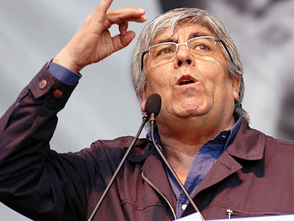 Moyano pidió subir el mínimo no imponible más del 25 por ciento