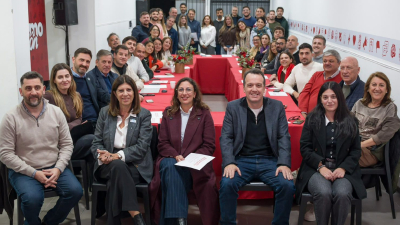 Nuevas autoridades para un socialismo "Unido, protagonista y solidario con quienes peor la pasan con Milei"