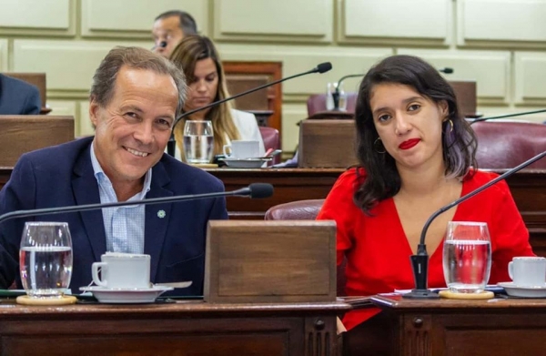 Donnet y Giustiniani solicitan que traten los proyectos propios de autonomía municipal y policías municipales