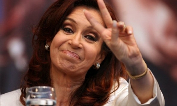 Cristina Fernández volverá al escenario político en febrero