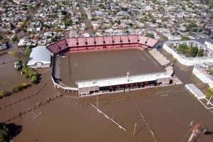 Santa Fe: crece la polémica en el aniversario de la inundación