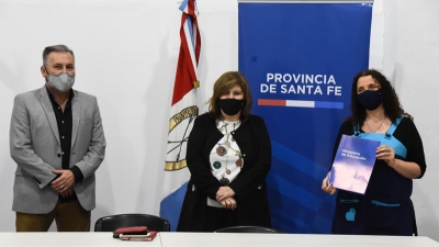 La provincia entregó aportes para mejoras edilicias en escuelas de la región Rosario