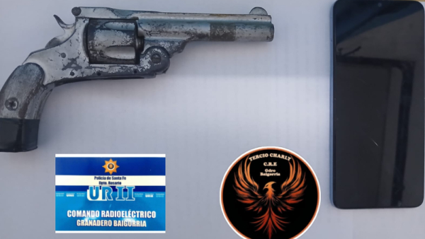 Detuvieron a un hombre tras amenazar a otro con un arma de fuego
