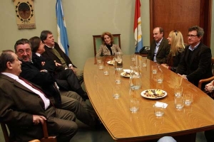Reunión de Diputados Provinciales con miembros de la Corte Suprema de Justicia de la Provincia de Santa Fe.