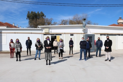 Alejandra Rodenas visitó el hospital Modular