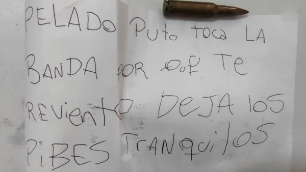 Hallan nota con bala en su empresa