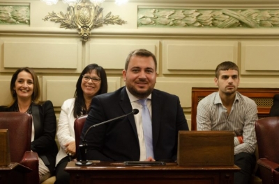 Ghione pide que las obras sociales cubran la prestación de puericultura