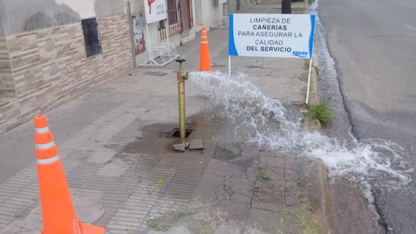 Mantenimiento programado de cañerías afectará el servicio de agua en Baigorria este viernes