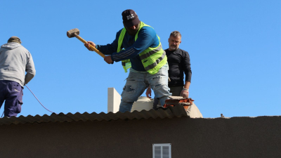 Derribaron dos búnkers en Puerto San Martín