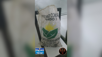 Roba una bolsa de papas en una verdulería y es detenido